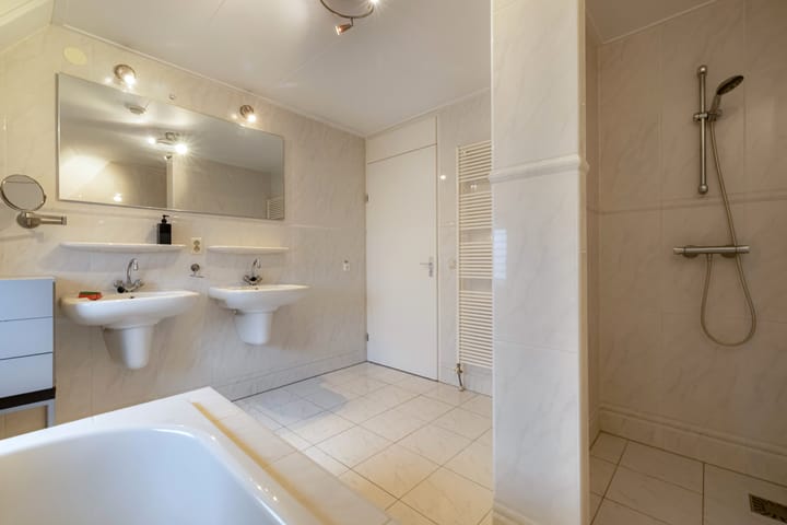 Foto 44 van Jamaicastraat 6