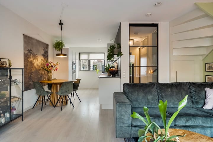 Photo 12 of Topaaslaan 16