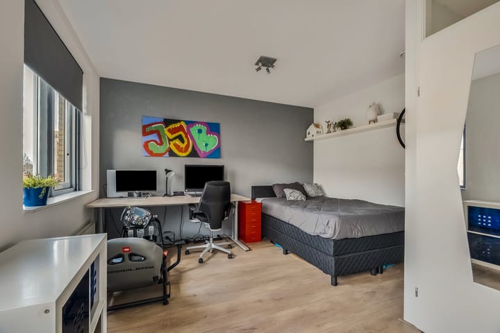 Photo 25 of Topaaslaan 16