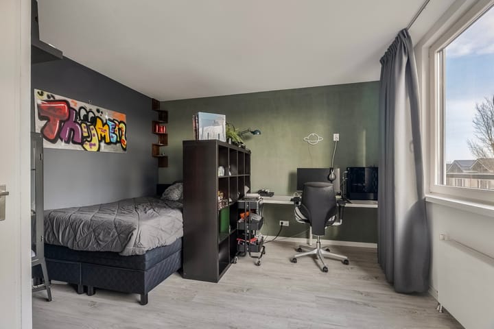 Photo 32 of Topaaslaan 16