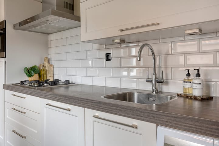 Photo 15 of Julianastraat 17