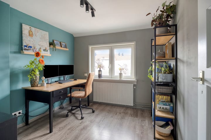 Photo 25 of Julianastraat 17