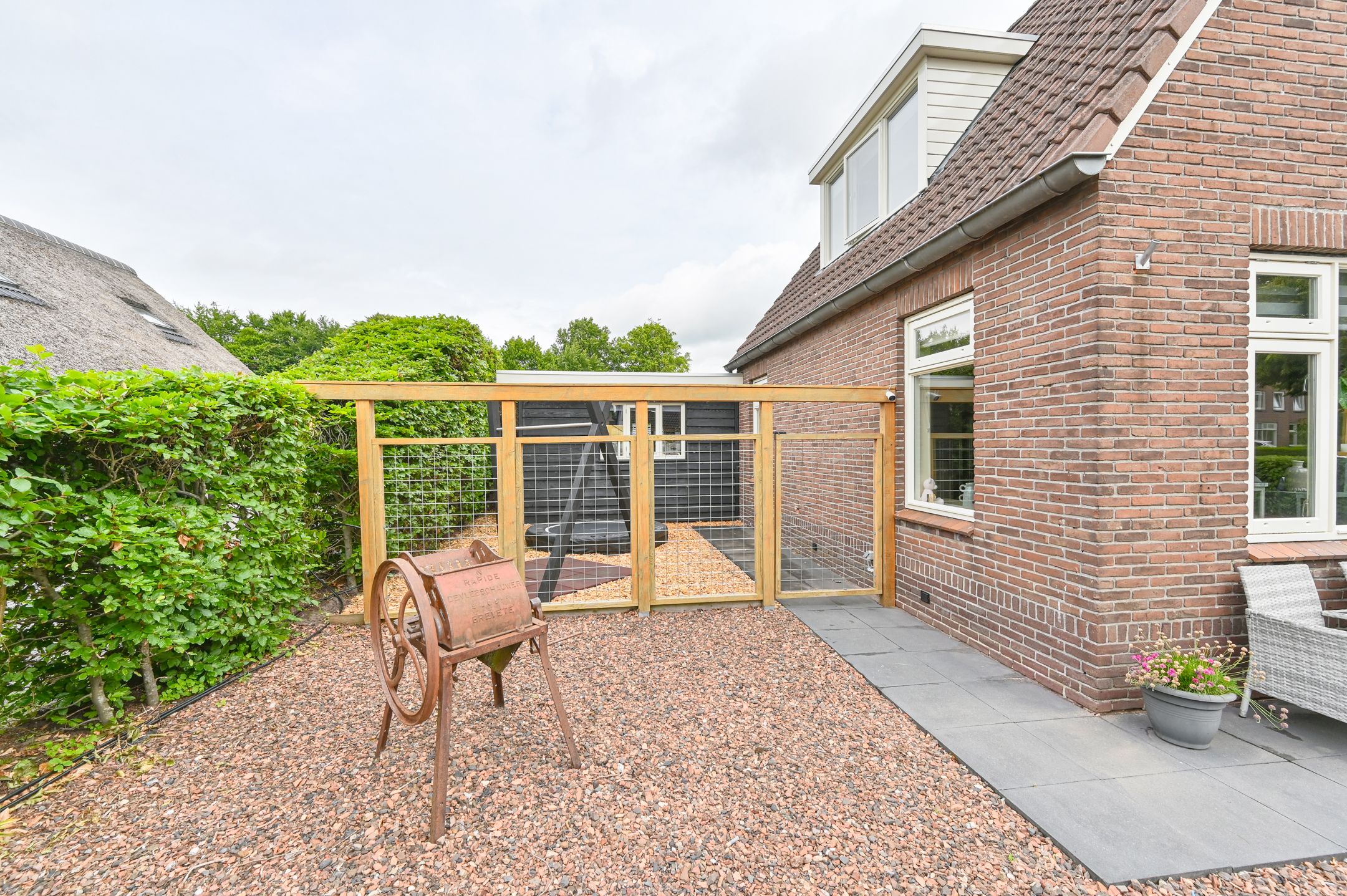 Photo 6 of Burgemeester Tonckensstraat 30