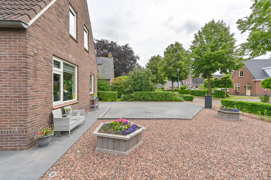 Photo 7 of Burgemeester Tonckensstraat 30