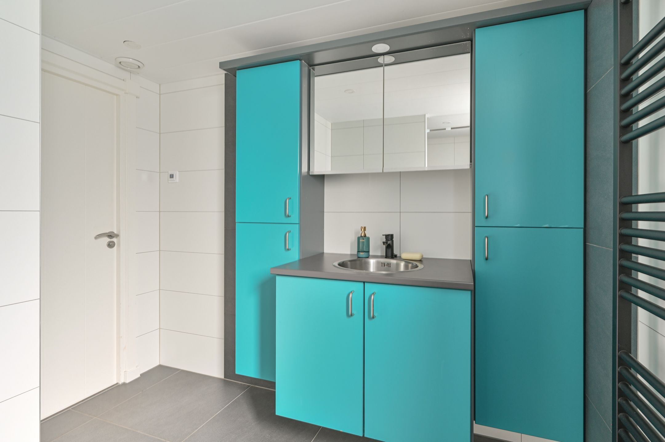 Photo 18 of Burgemeester Tonckensstraat 30