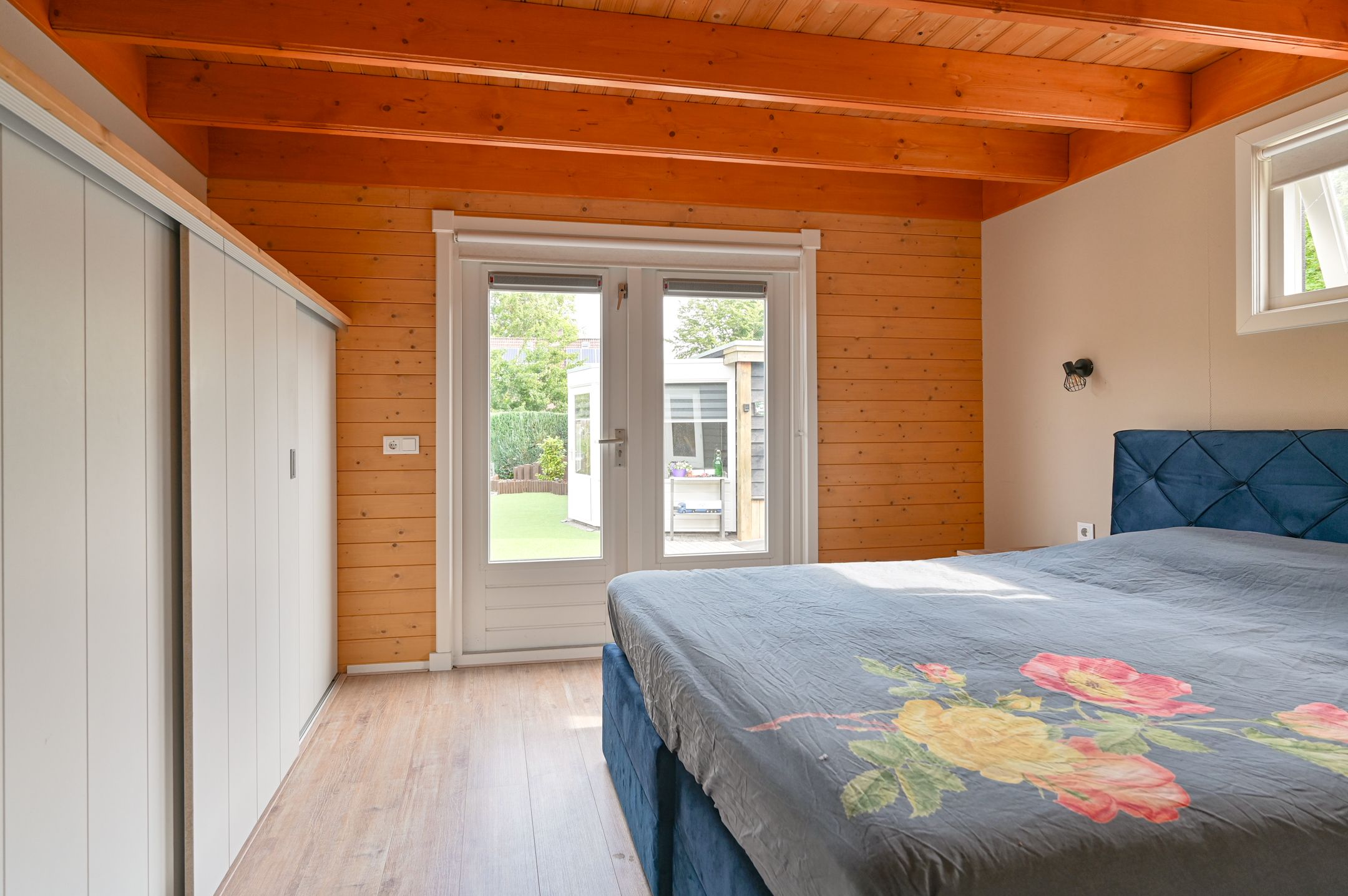 Photo 21 of Burgemeester Tonckensstraat 30