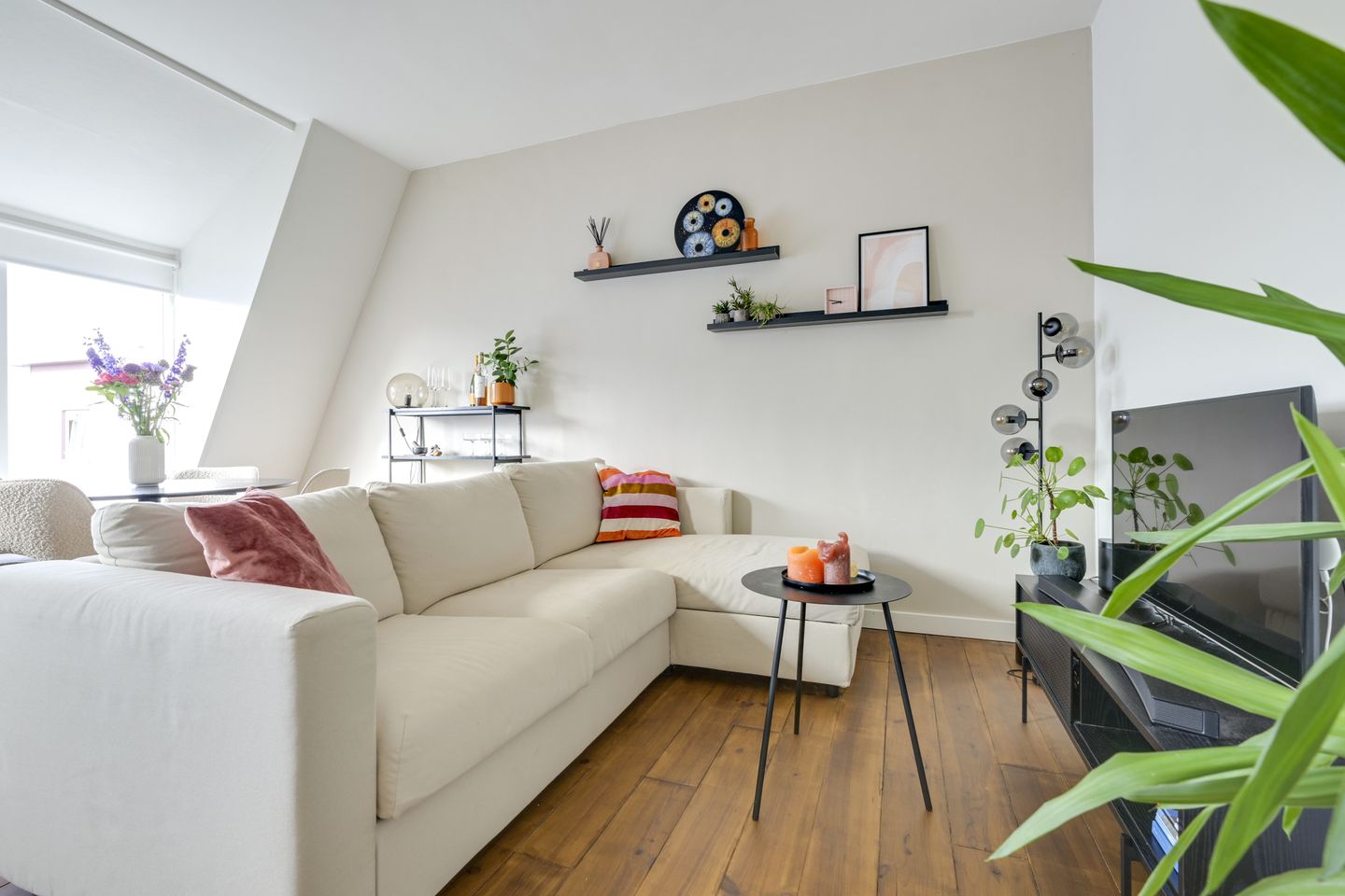 Foto 14 van Jacob Catsstraat 27-B