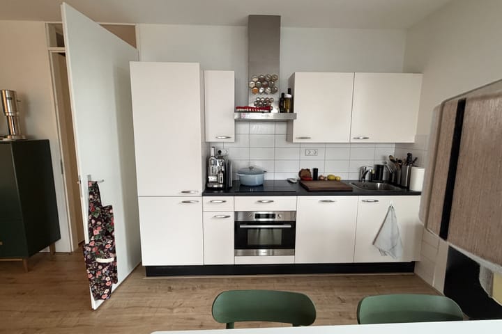 Photo 4 of Oostenburgermiddenstraat 661