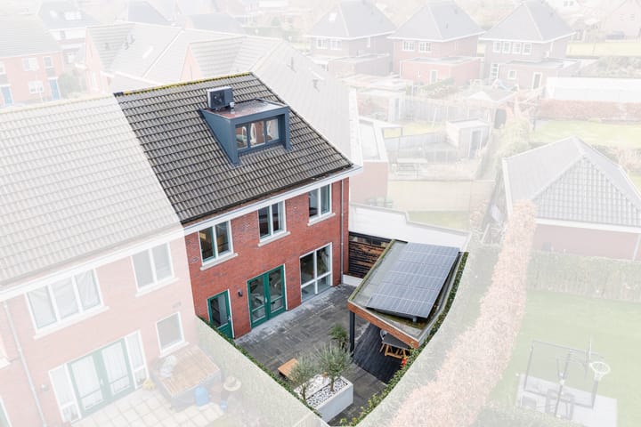 Foto 39 van Klokstaart 13