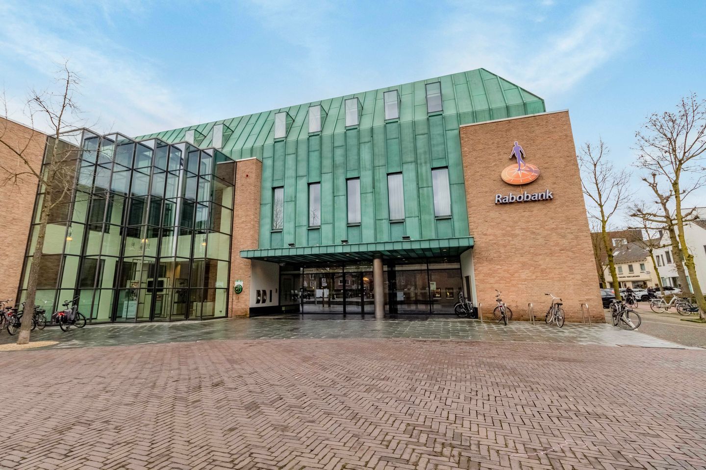 Bekijk foto 3 van Schouwburgplein 13