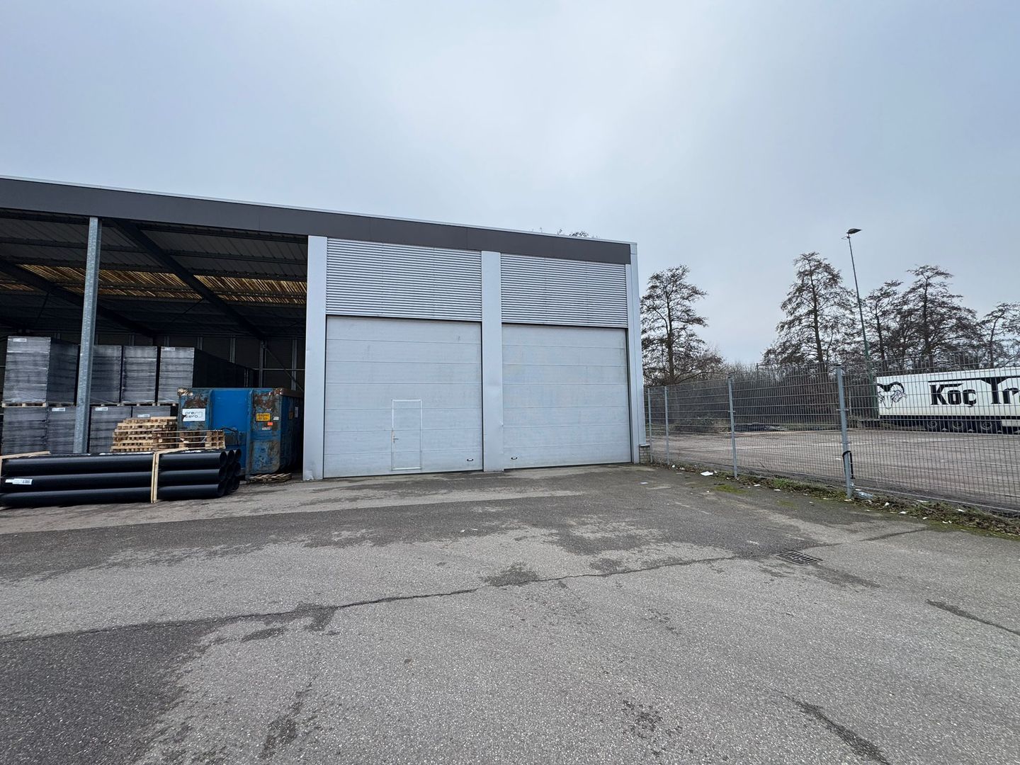 Bekijk foto 1 van Afrikalaan 11-B