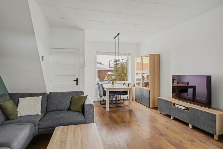 Foto 10 van Sumatrastraat 4