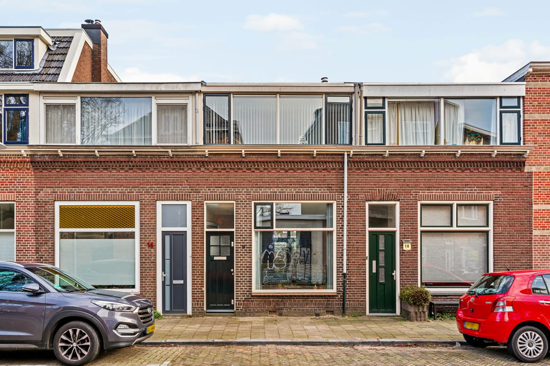 Foto 1 van Paramaribostraat 16