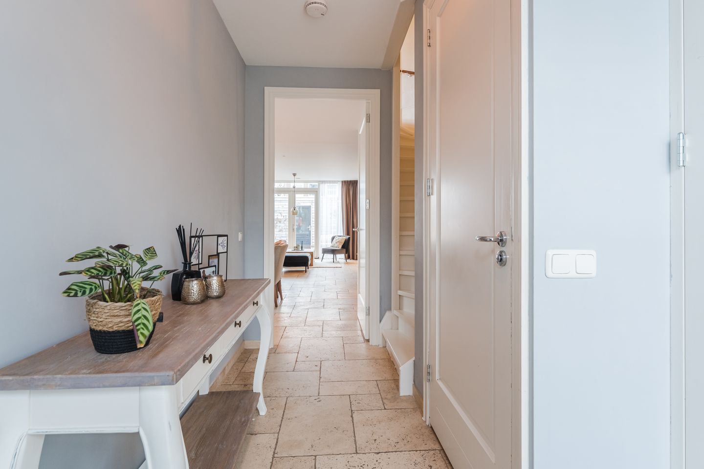 Foto 4 van Slechtvalk 6