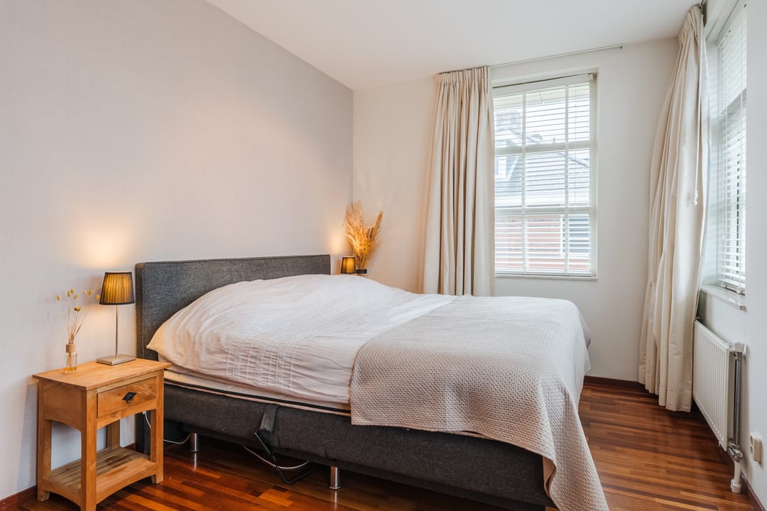 Foto 22 van Slechtvalk 6