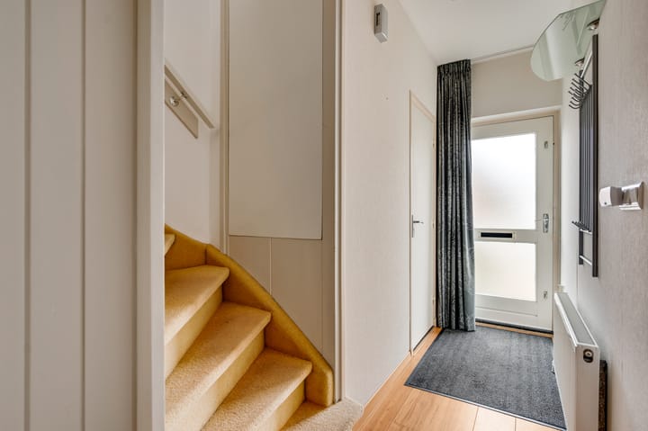 Photo 5 of Van der Meerstraat 3