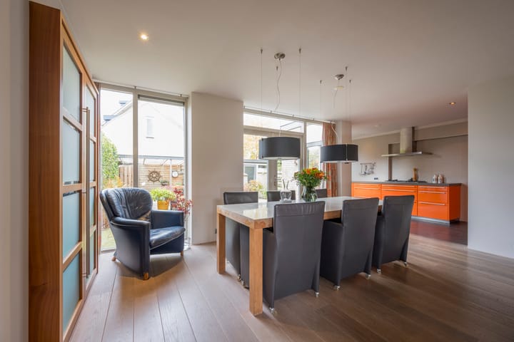 Foto 8 van Van Boetzelaerlaan 37