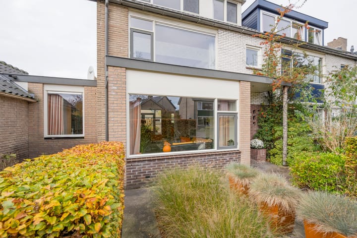 Foto 4 van Van Boetzelaerlaan 37