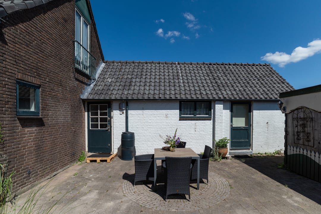 Photo 11 of Oosteinderweg 308