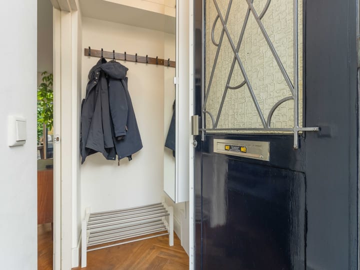 Foto 2 van Riouwstraat 66