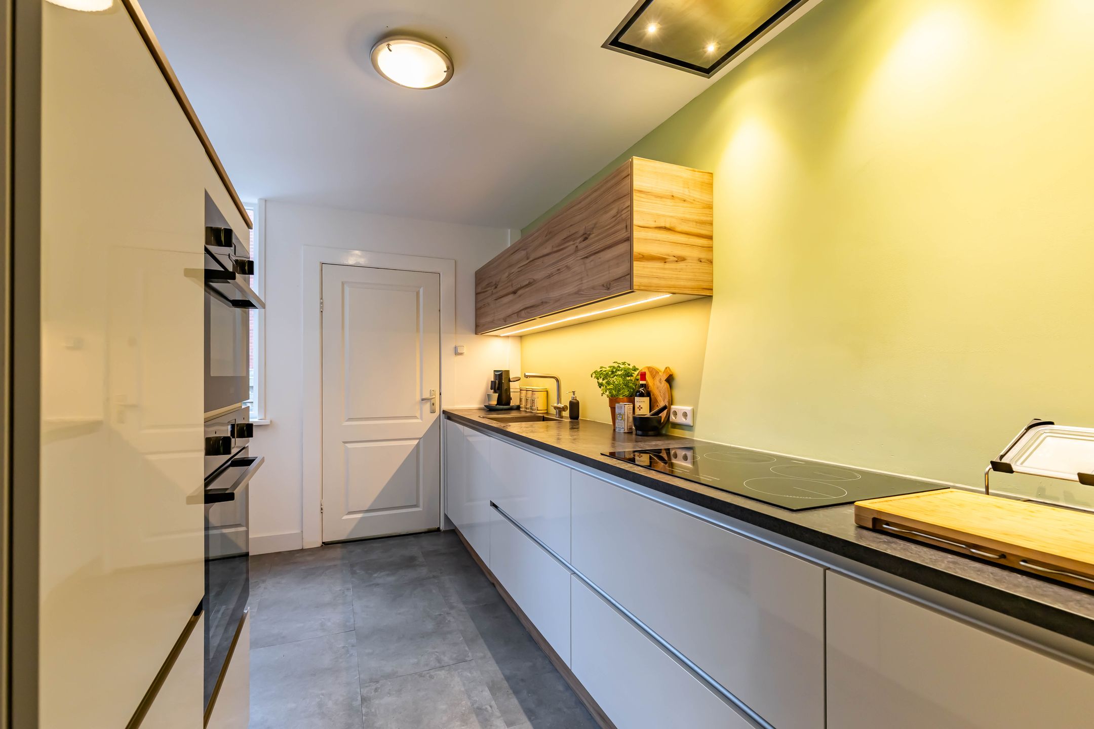 Foto 15 van Abel Tasmanstraat 2