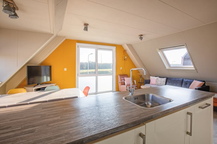 Photo 20 of De Ruyterstraat 1-A