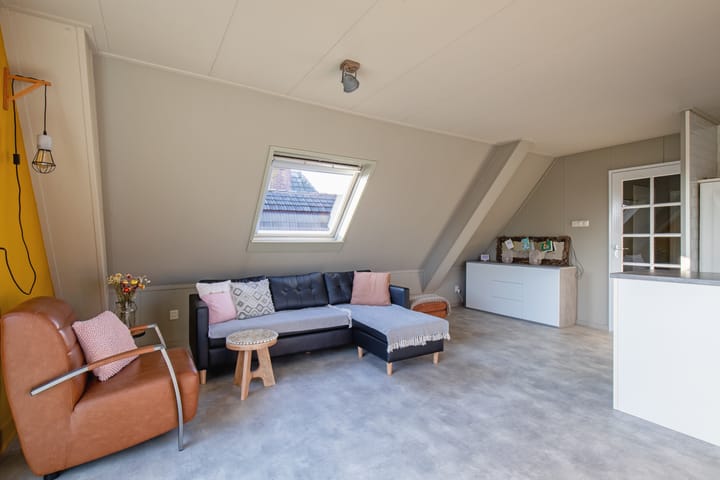 Photo 23 of De Ruyterstraat 1-A