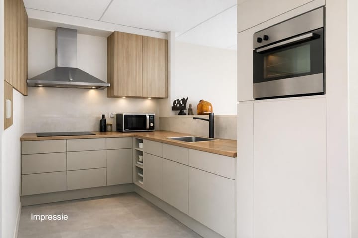 Photo 5 of Van Houtenstraat 12