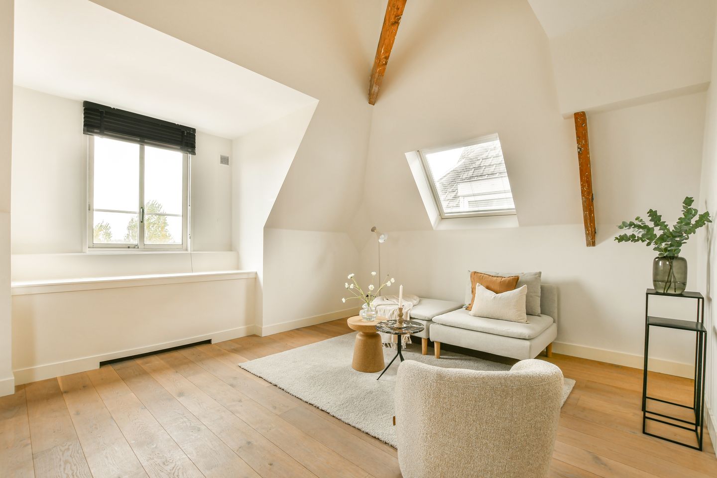 Photo 4 of Sophialaan 19-E