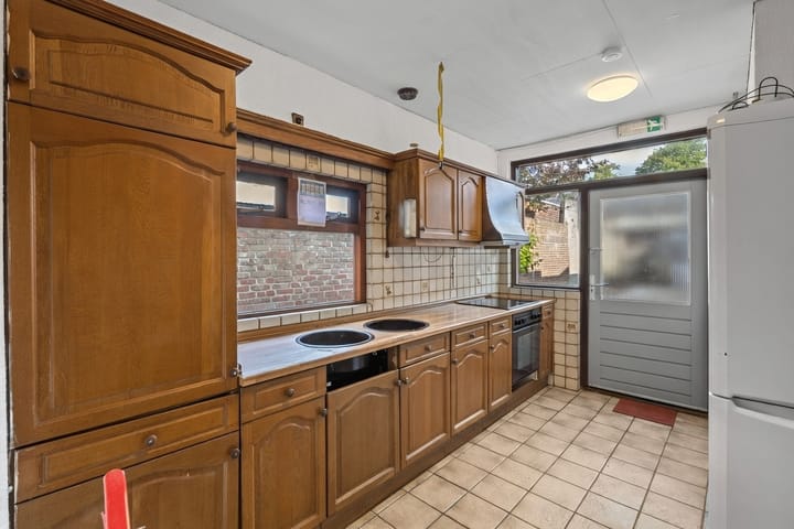 Foto 7 van Bredaseweg 47