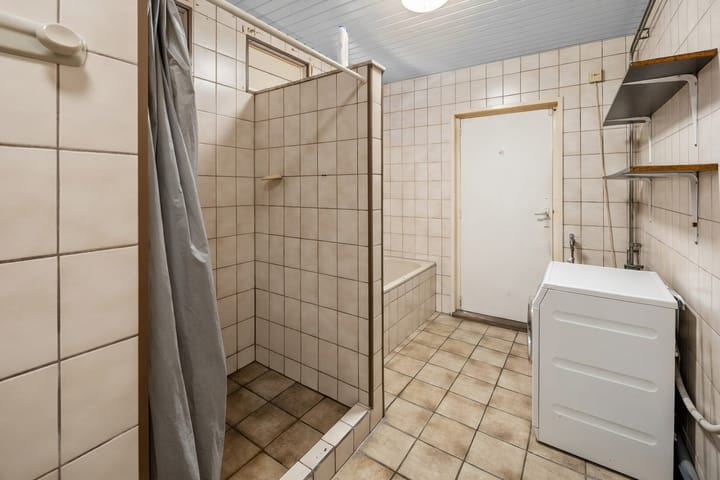 Foto 14 van Bredaseweg 47