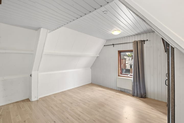 Foto 20 van Bredaseweg 47