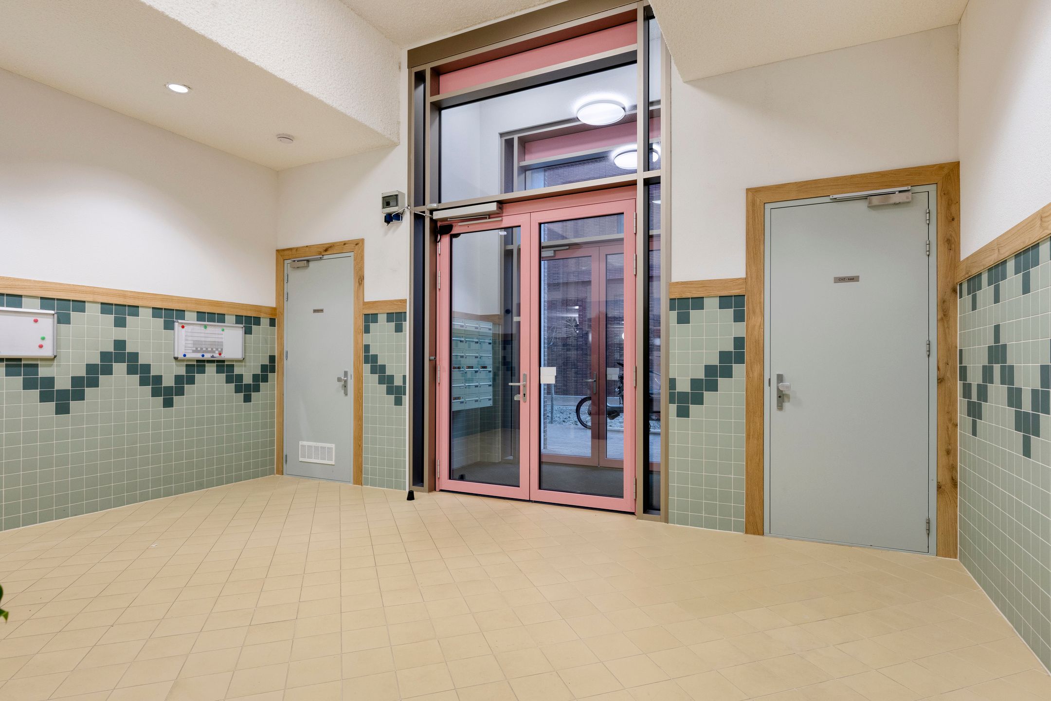 Foto 9 van Annie van Velzenhof 23