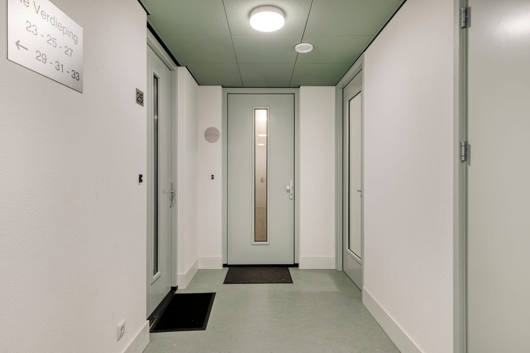 Foto 11 van Annie van Velzenhof 23