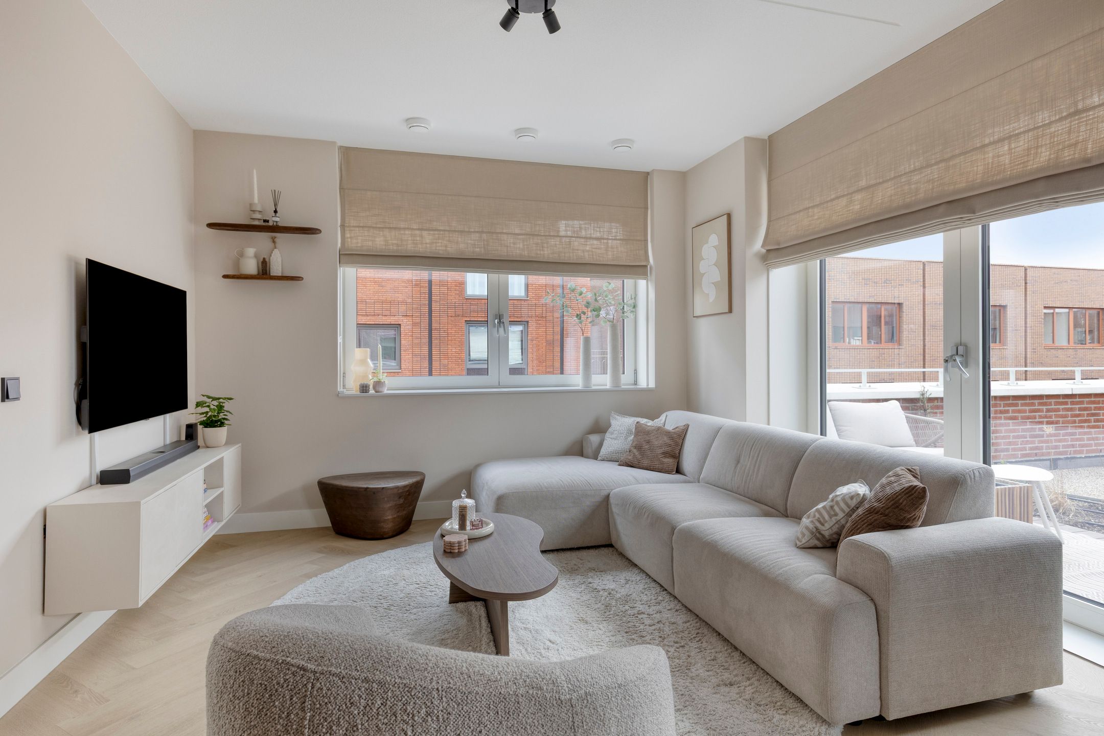 Foto 3 van Annie van Velzenhof 23