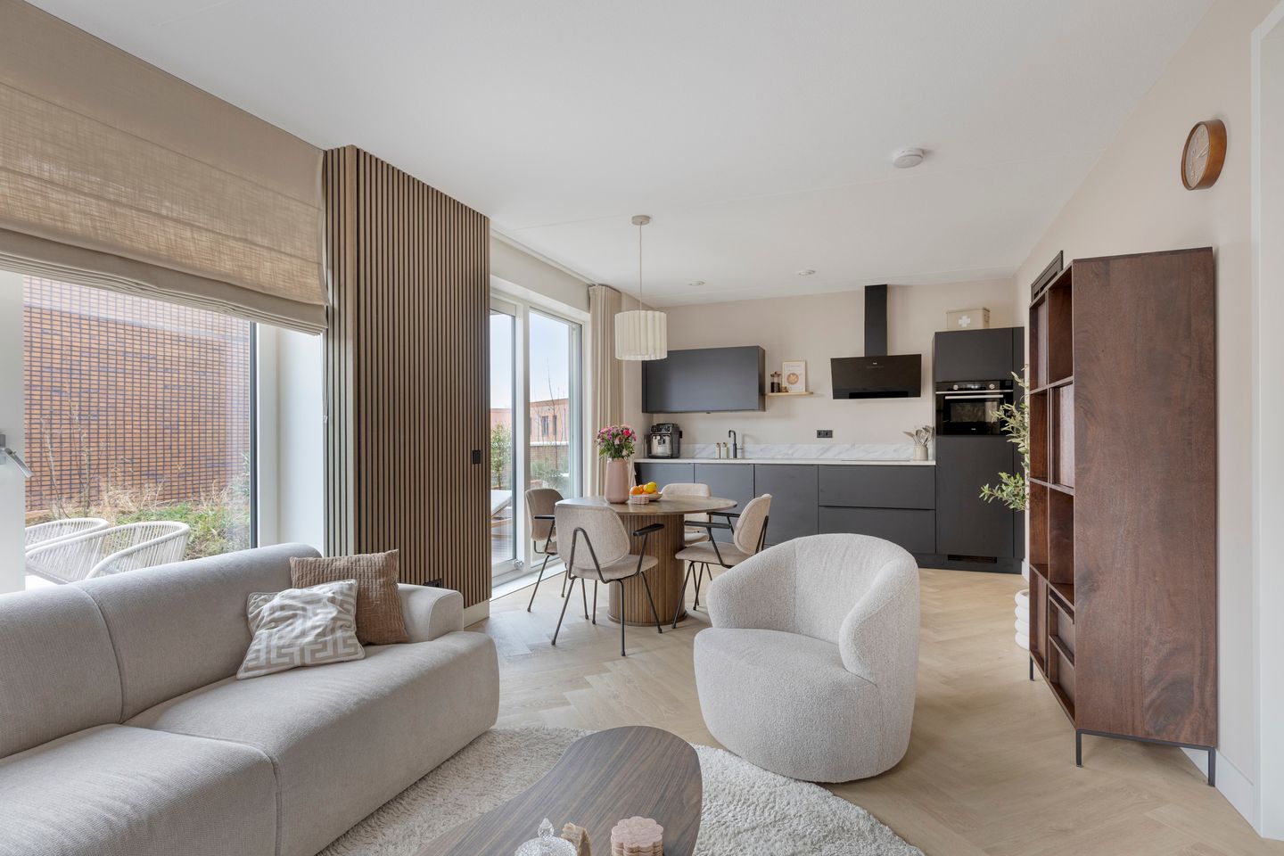 Foto 19 van Annie van Velzenhof 23