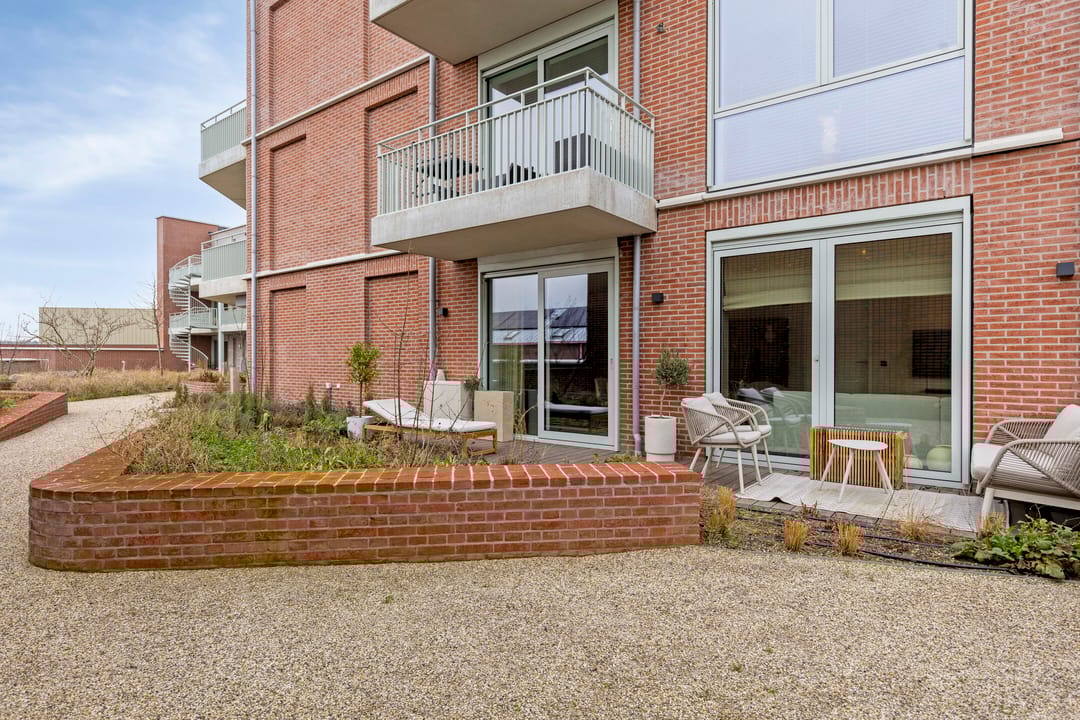 Foto 28 van Annie van Velzenhof 23