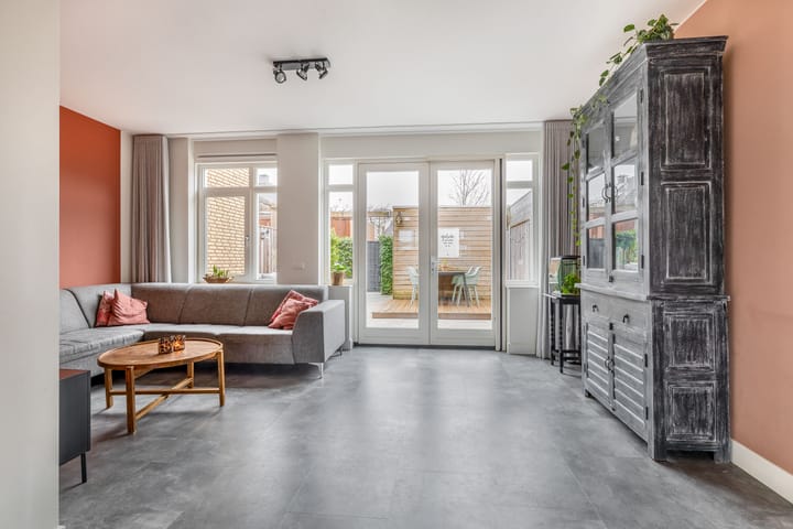 Photo 2 of Achterzoom 32