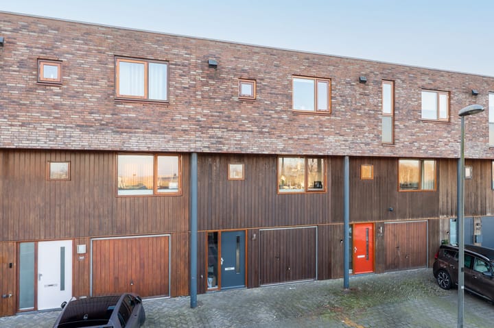 Foto 2 van Forel 366