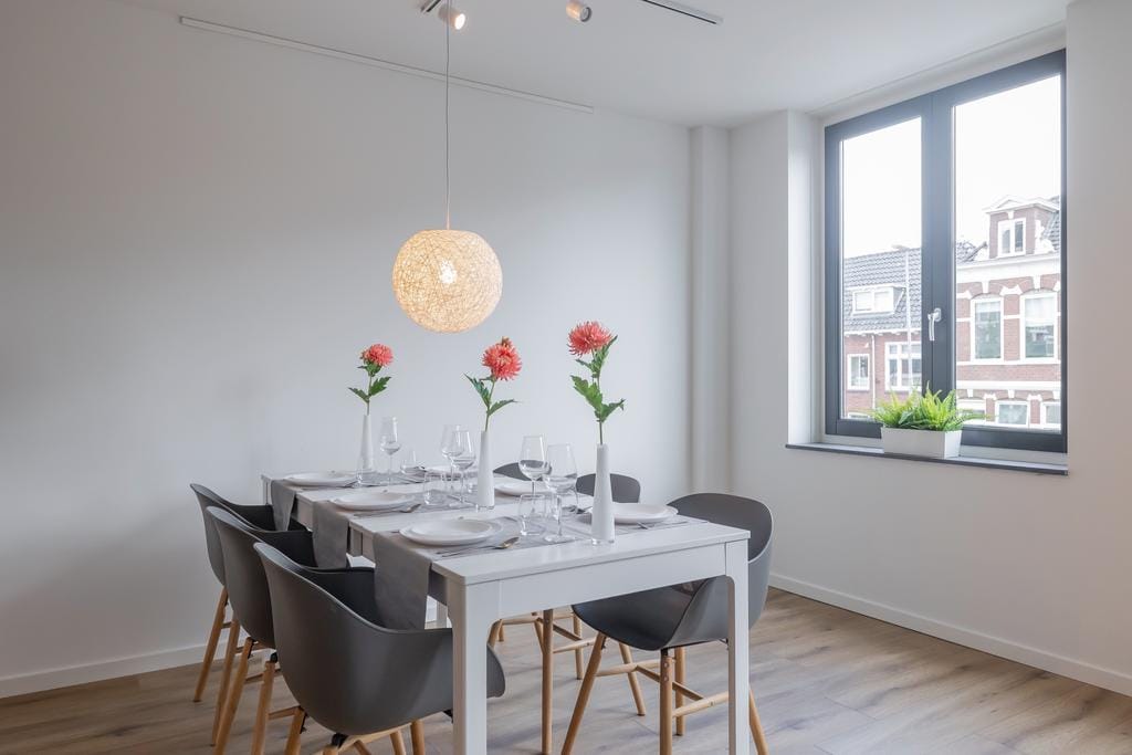 Foto 17 van Eerste Hasselaerstraat 1