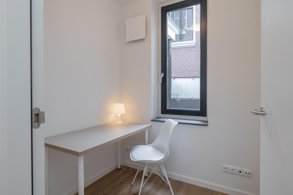 Foto 23 van Eerste Hasselaerstraat 1