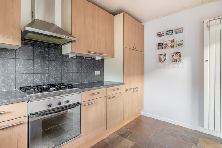 Photo 22 of P.J. Haagenstraat 22