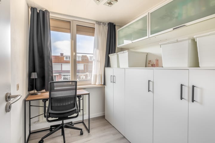 Photo 28 of P.J. Haagenstraat 22