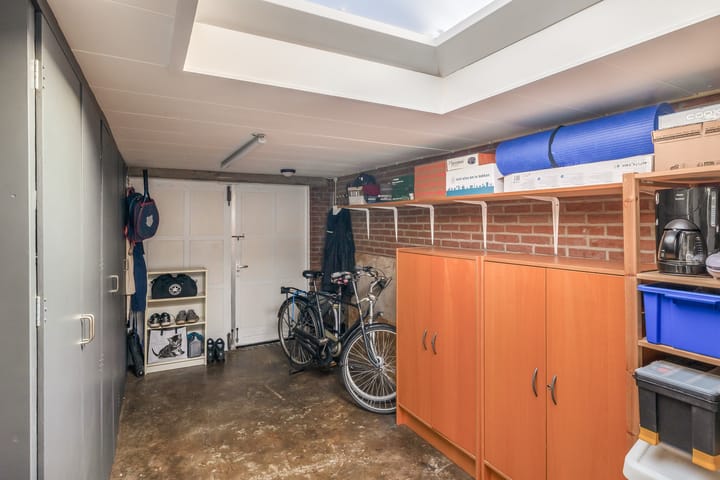 Photo 34 of P.J. Haagenstraat 22