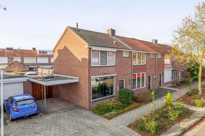 Photo 46 of P.J. Haagenstraat 22