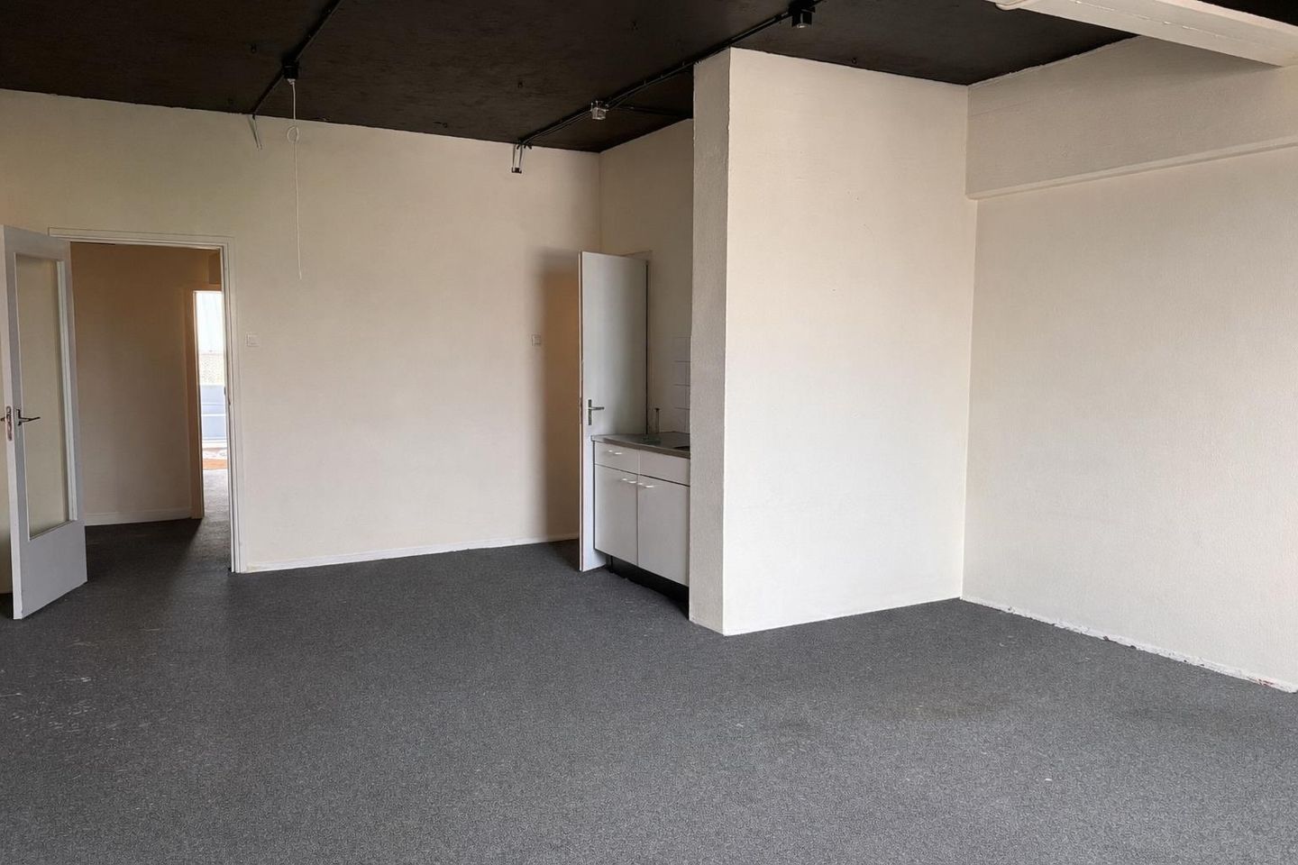 View photo 5 of Hulsterstraat 28