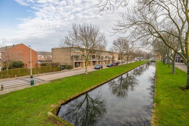 Foto 50 van Welleweg 26