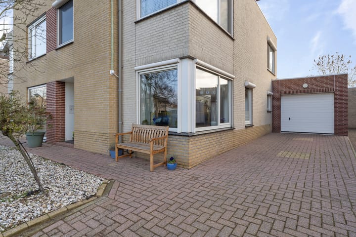 Foto 2 van Moerlaken 12
