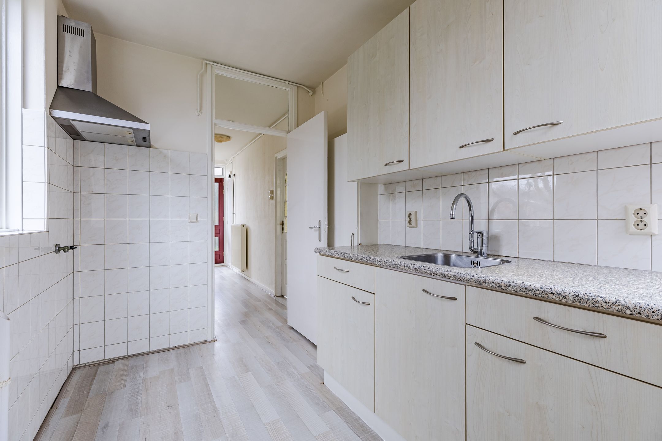 Photo 9 of Hulststraat 15