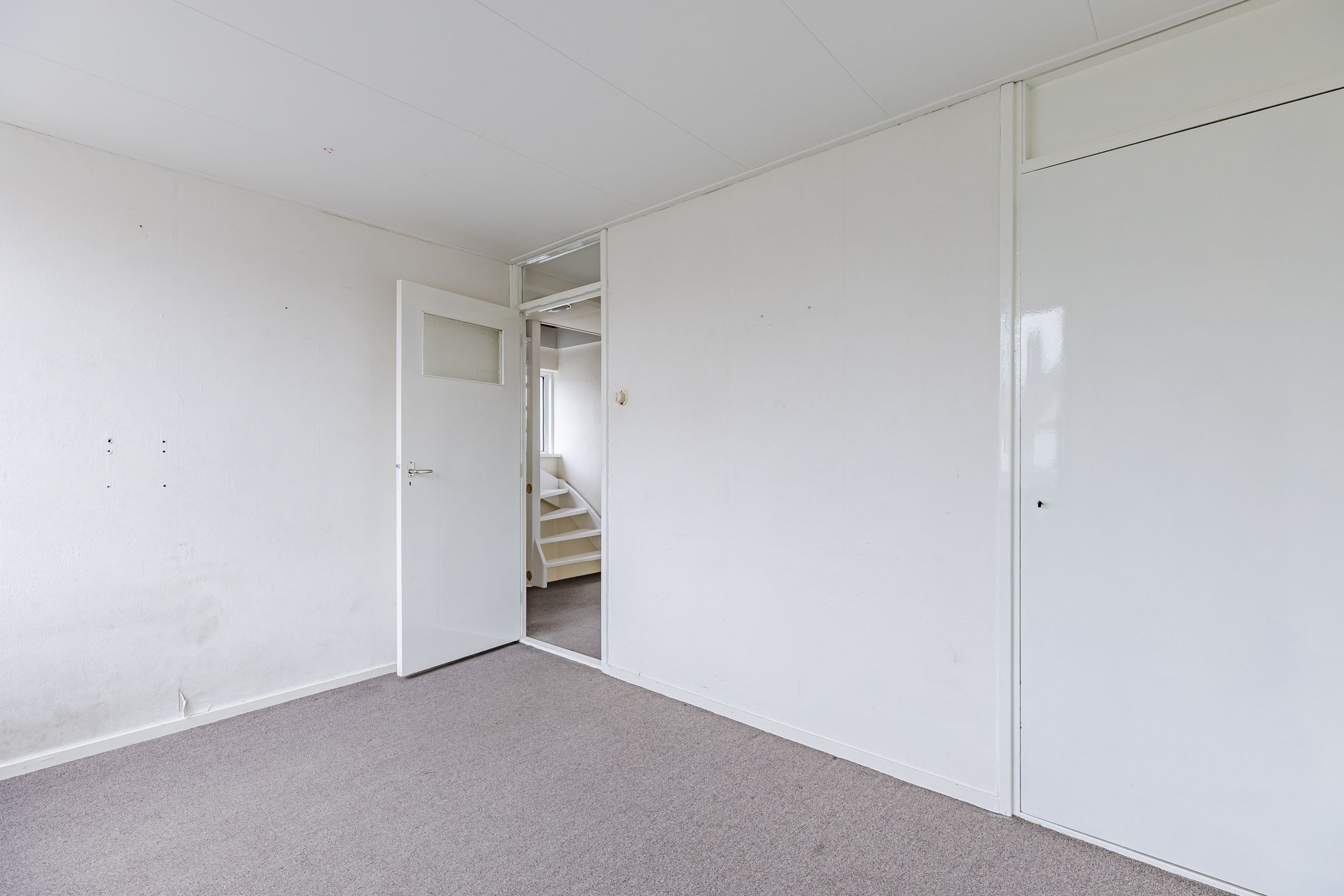 Photo 15 of Hulststraat 15